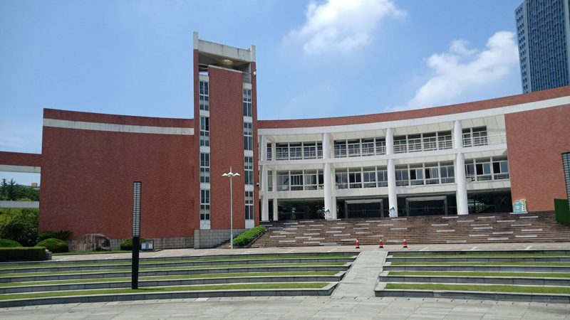上海电子元器件选型：如何精准把握行业脉搏**